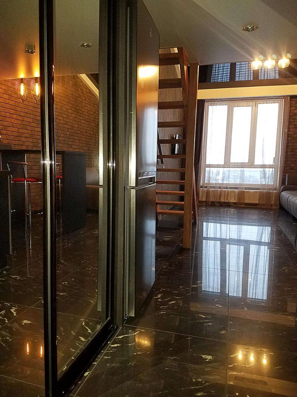 В Стиле Loft 2Ухэтажная Квартира. Apartamento Carcóvia Exterior foto