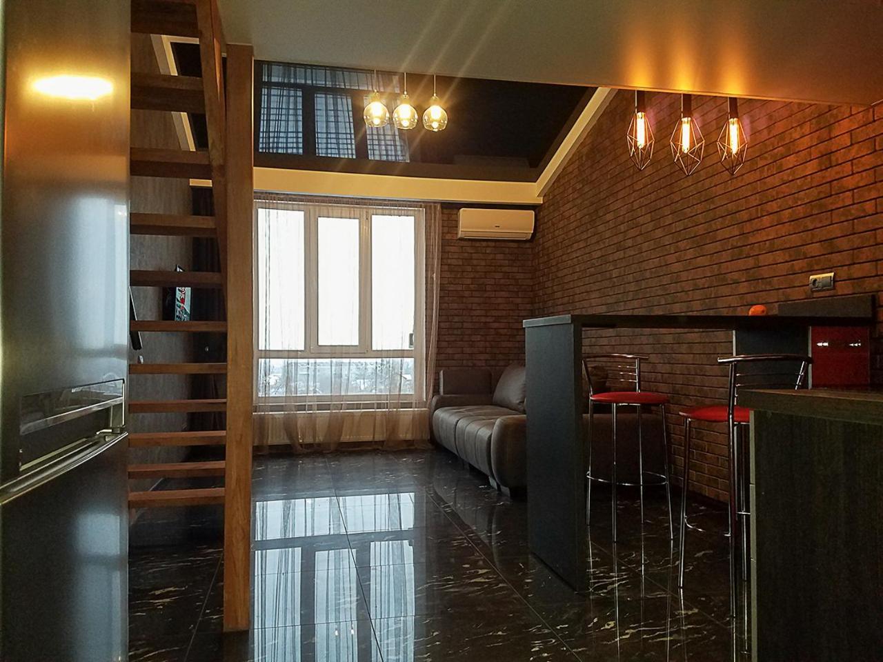 В Стиле Loft 2Ухэтажная Квартира. Apartamento Carcóvia Exterior foto